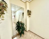 Resale - Apartment - Almoradí