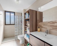 Resale - Apartment - Arenales del Sol - Segunda linea playa