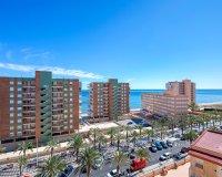 Resale - Apartment - Arenales del Sol - Segunda linea playa