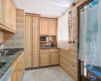 Resale - Apartment - Arenales del Sol - Segunda linea playa