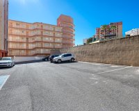 Resale - Apartment - Arenales del Sol - Segunda linea playa