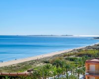 Resale - Apartment - Arenales del Sol - Segunda linea playa