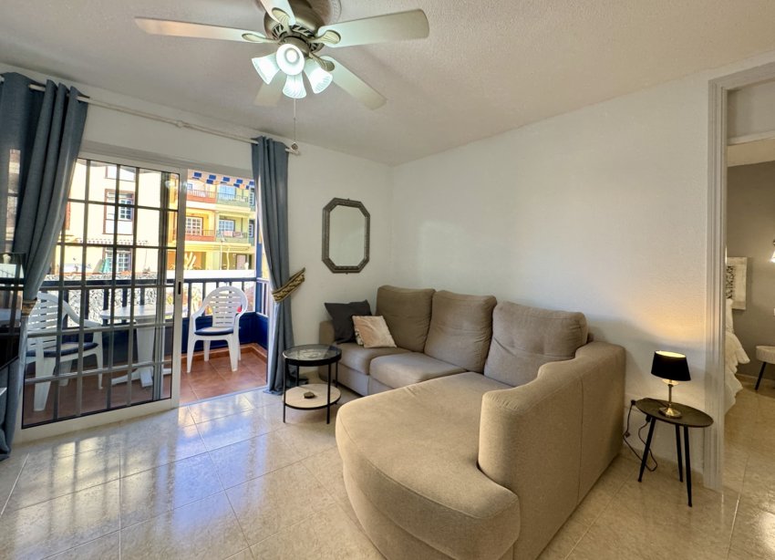 Resale - Apartment - Callao Salvaje - Tenerife