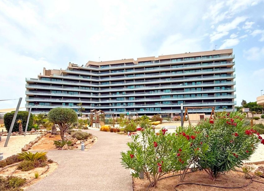 Resale - Apartment - Cartagena - Playa Honda-Playa Paraíso