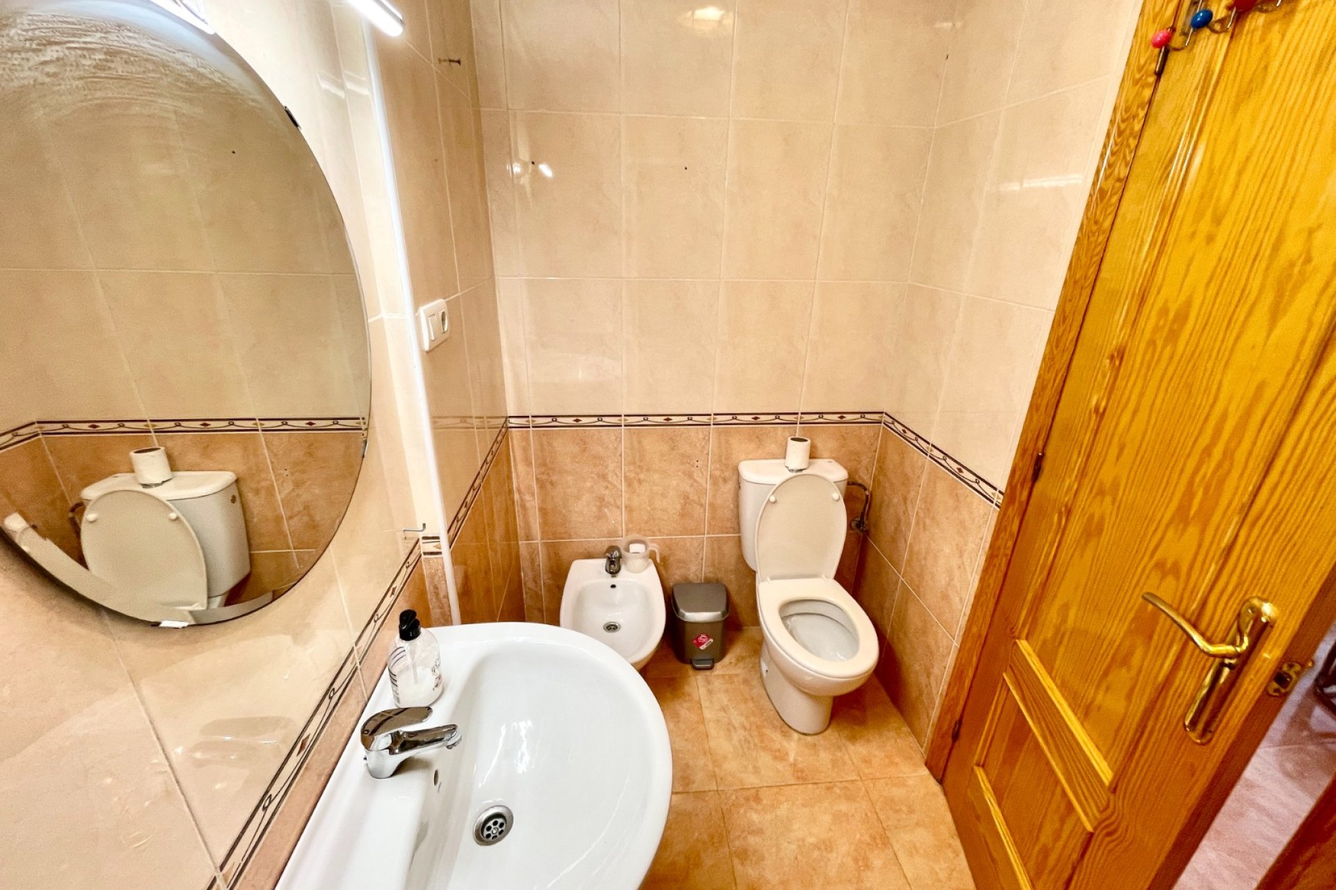 Resale - Apartment - Daya Nueva