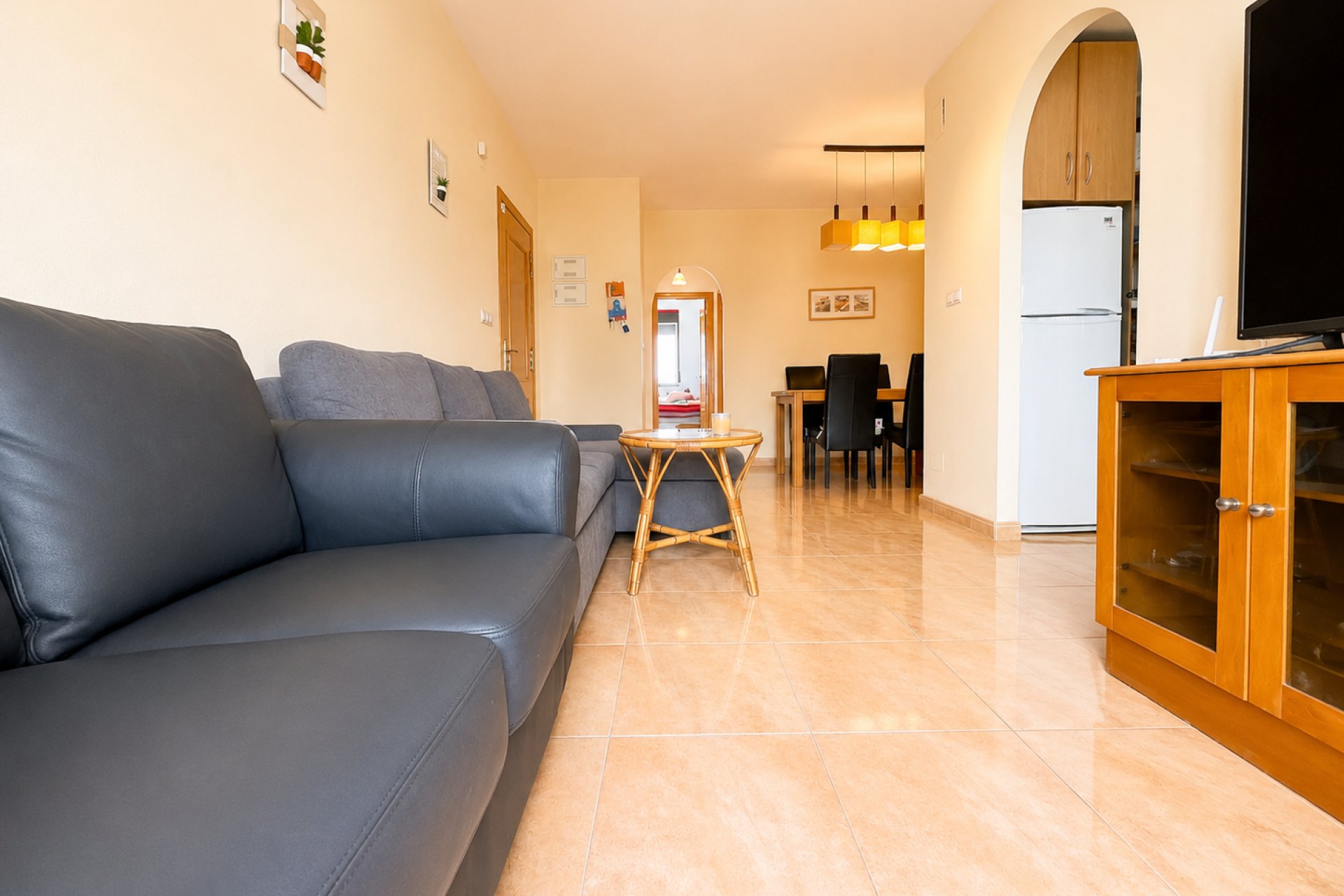 Resale - Apartment - Daya Nueva