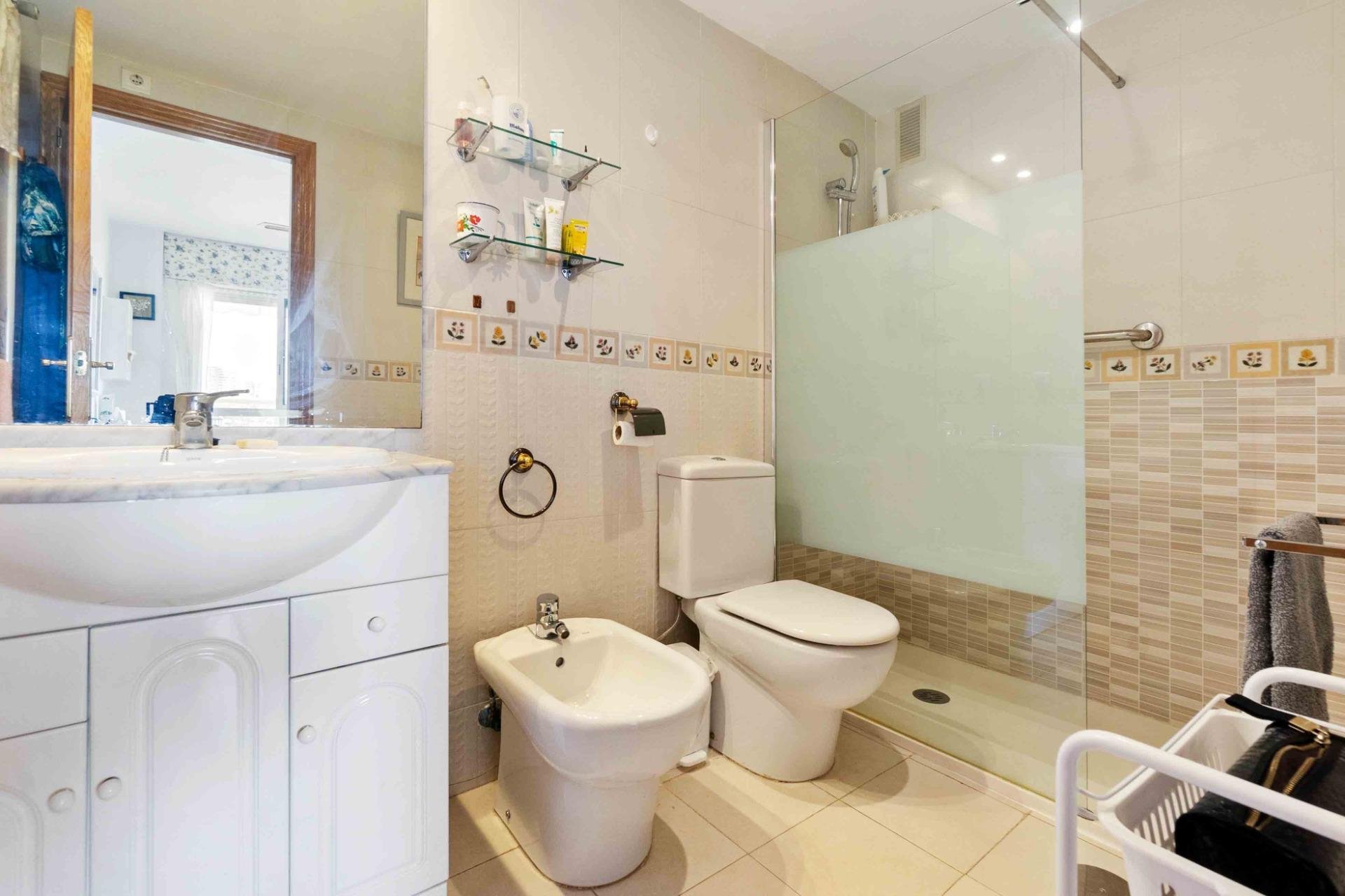 Resale - Apartment - Dehesa de campoamor - Campoamor