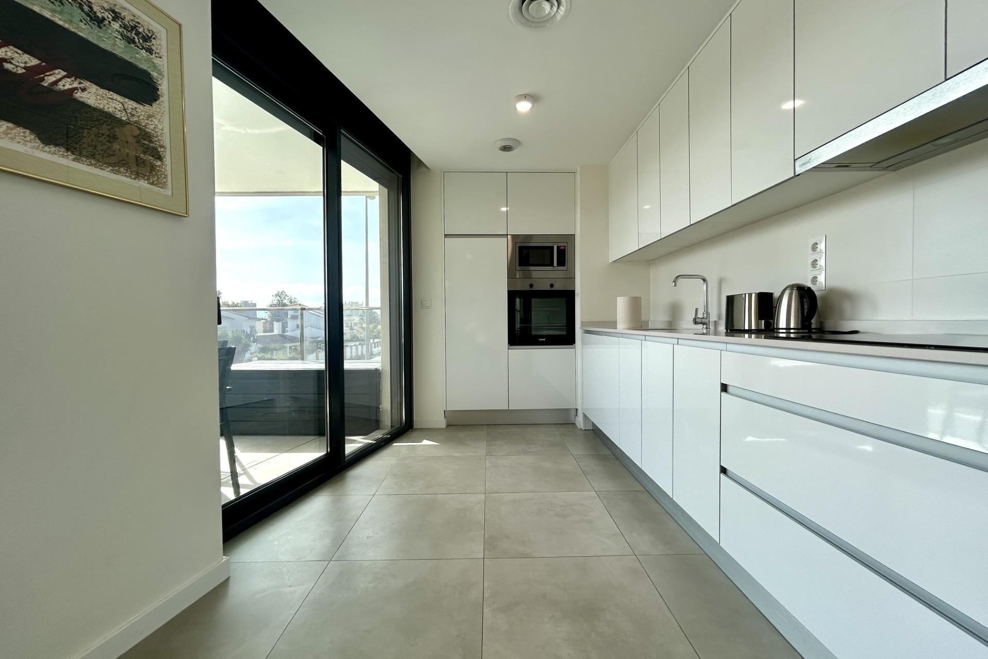 Resale - Apartment / Duplex - Dehesa de campoamor - Campoamor