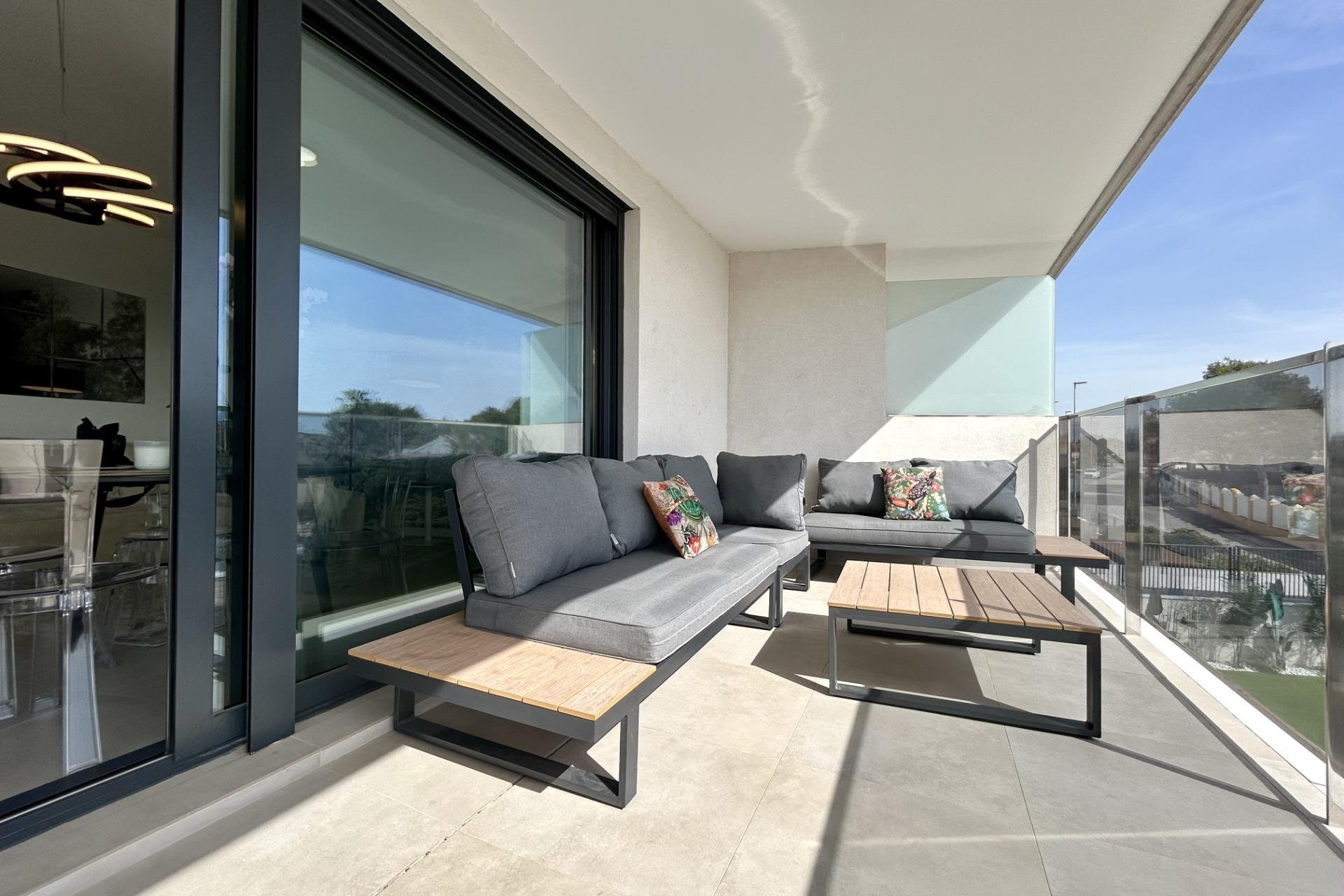 Resale - Apartment / Duplex - Dehesa de campoamor - Campoamor
