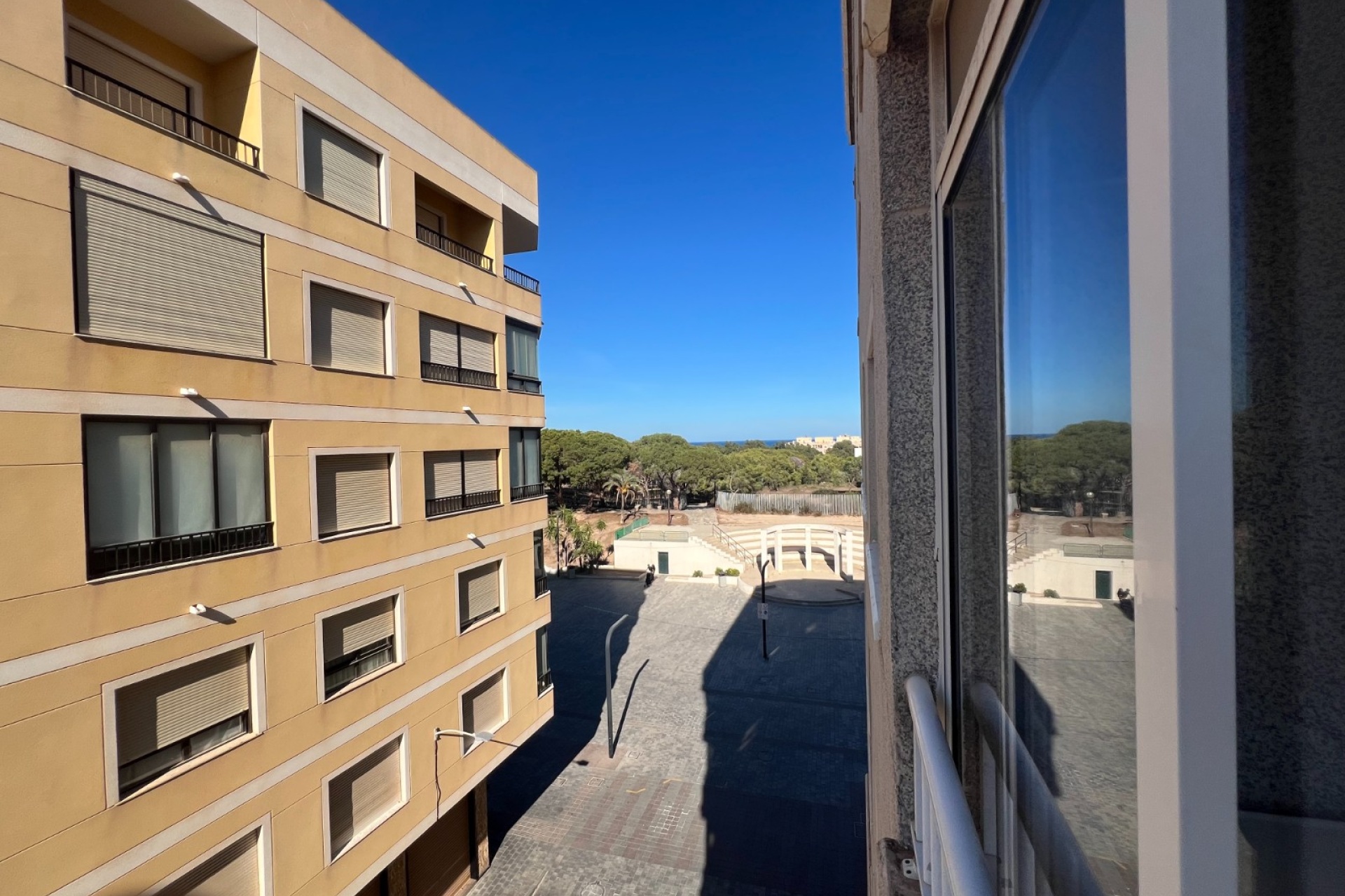 Resale - Apartment / Duplex - Guardamar del Segura - Avenida los pinos
