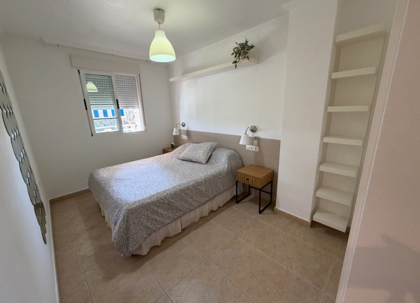 Resale - Apartment / Duplex - Guardamar del Segura - Puerto