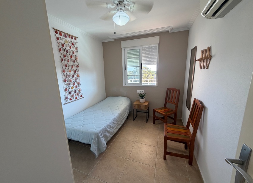 Resale - Apartment / Duplex - Guardamar del Segura - Puerto