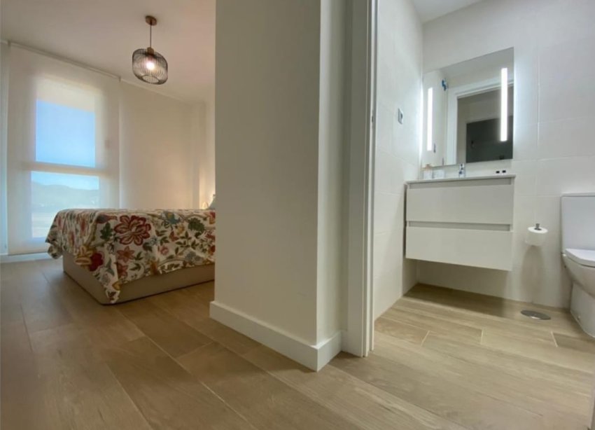 Resale - Apartment / Duplex - La Manga del Mar Menor