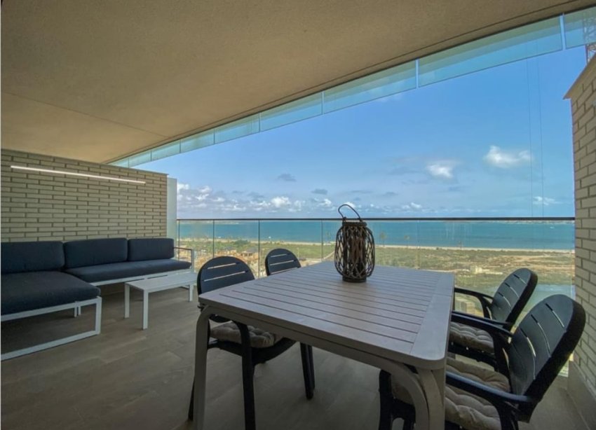 Resale - Apartment / Duplex - La Manga del Mar Menor