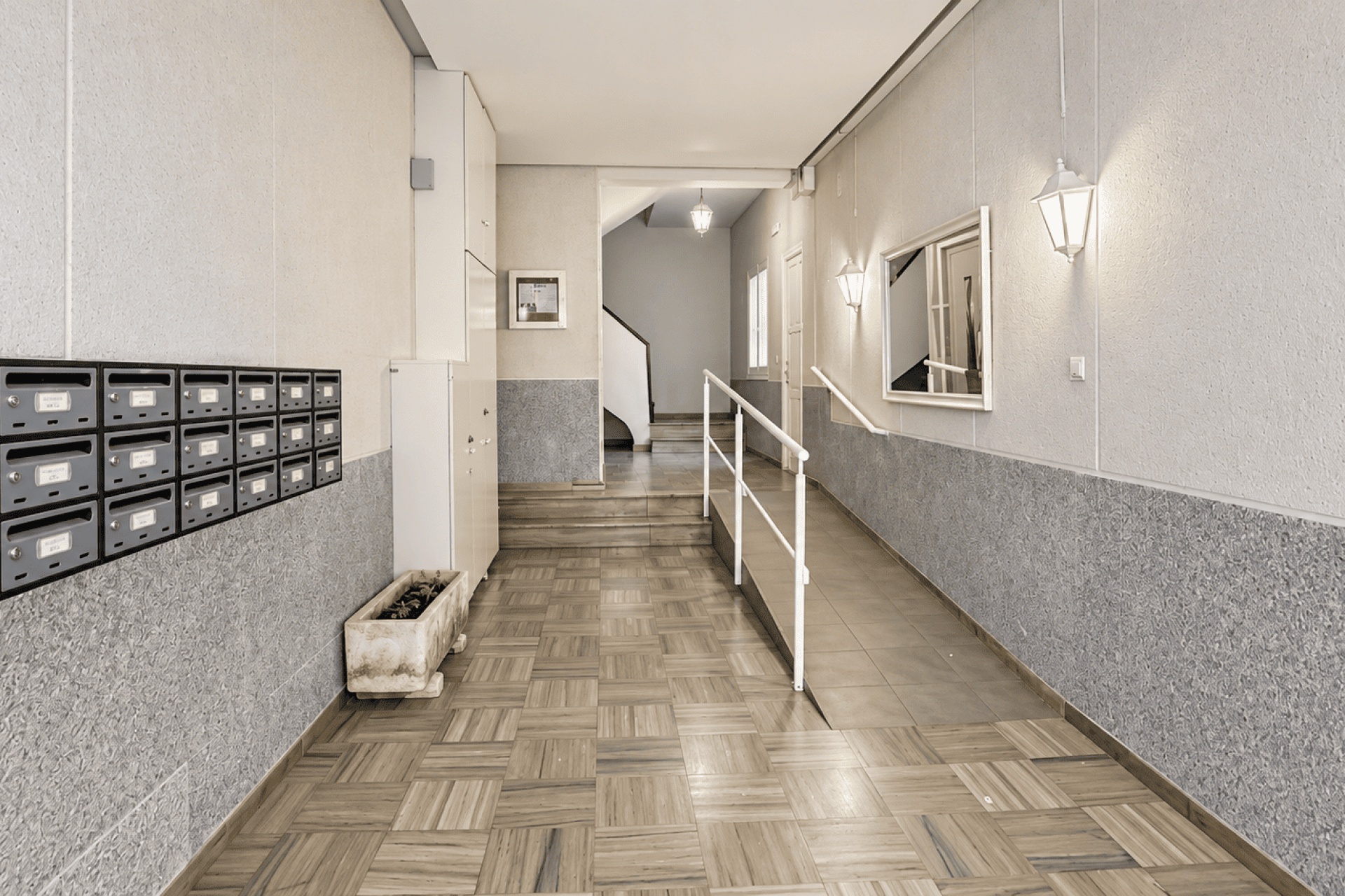 Resale - Apartment / Duplex - La Mata