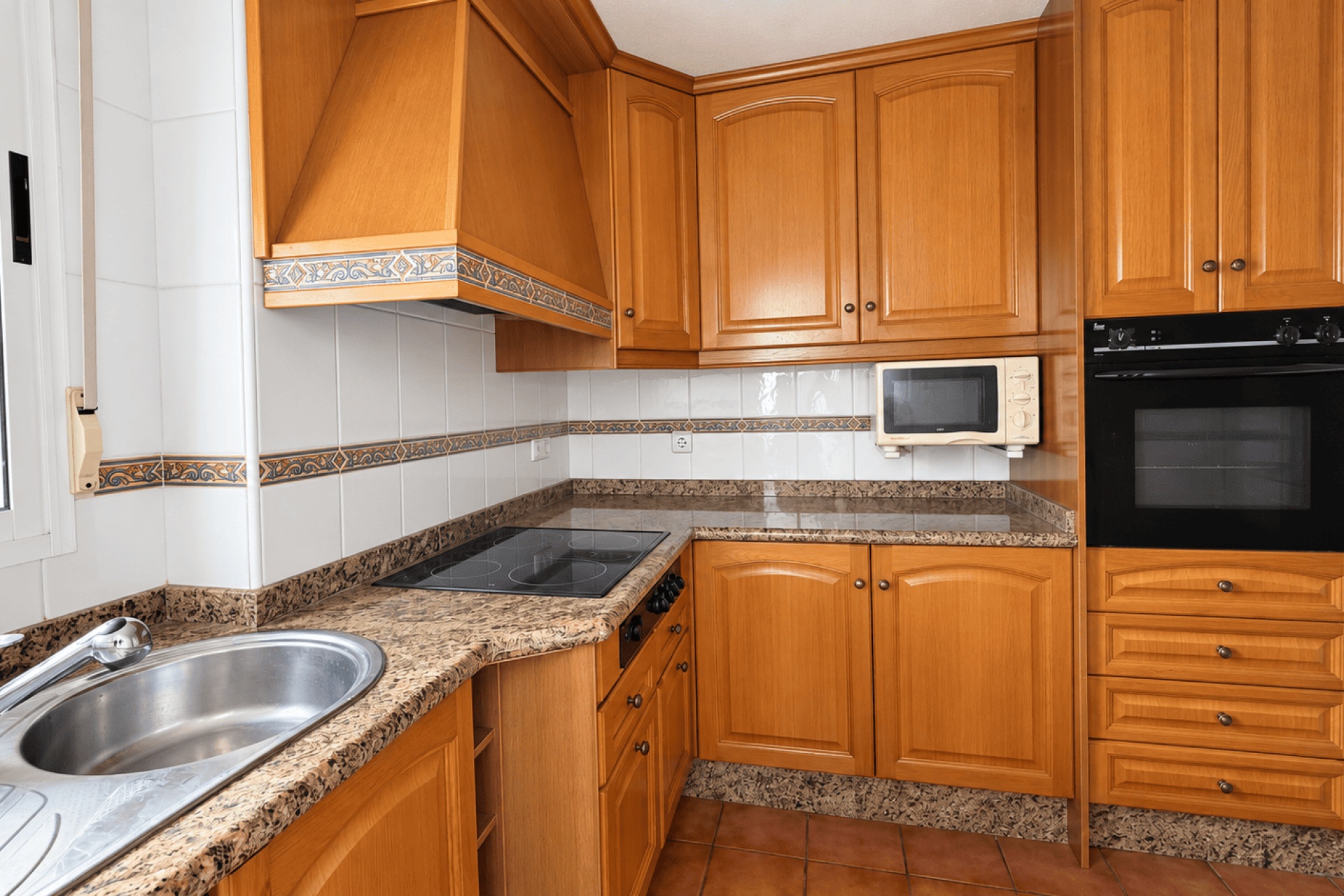 Resale - Apartment / Duplex - La Mata