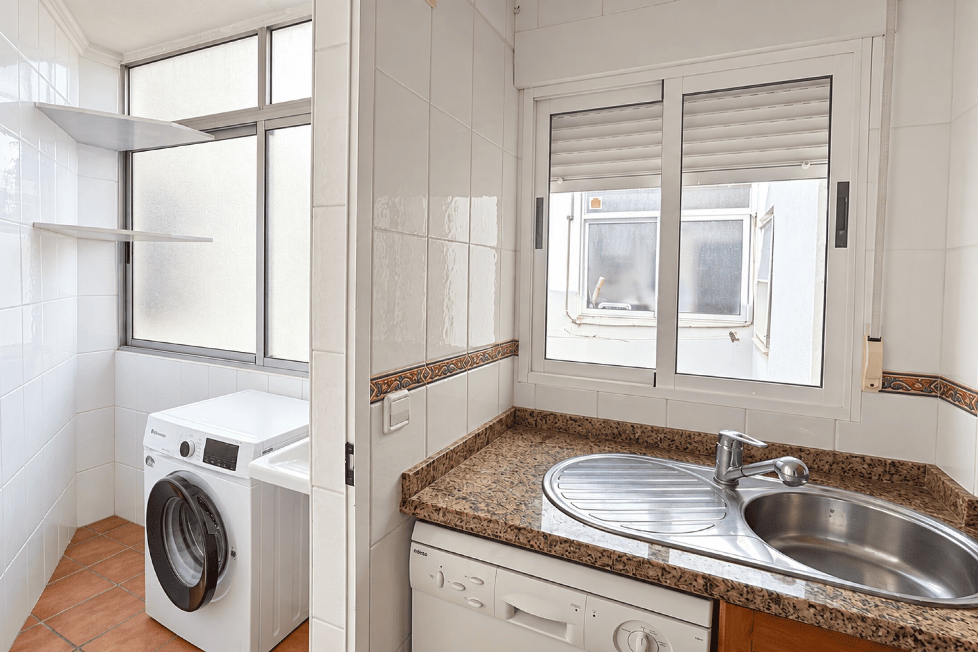 Resale - Apartment / Duplex - La Mata
