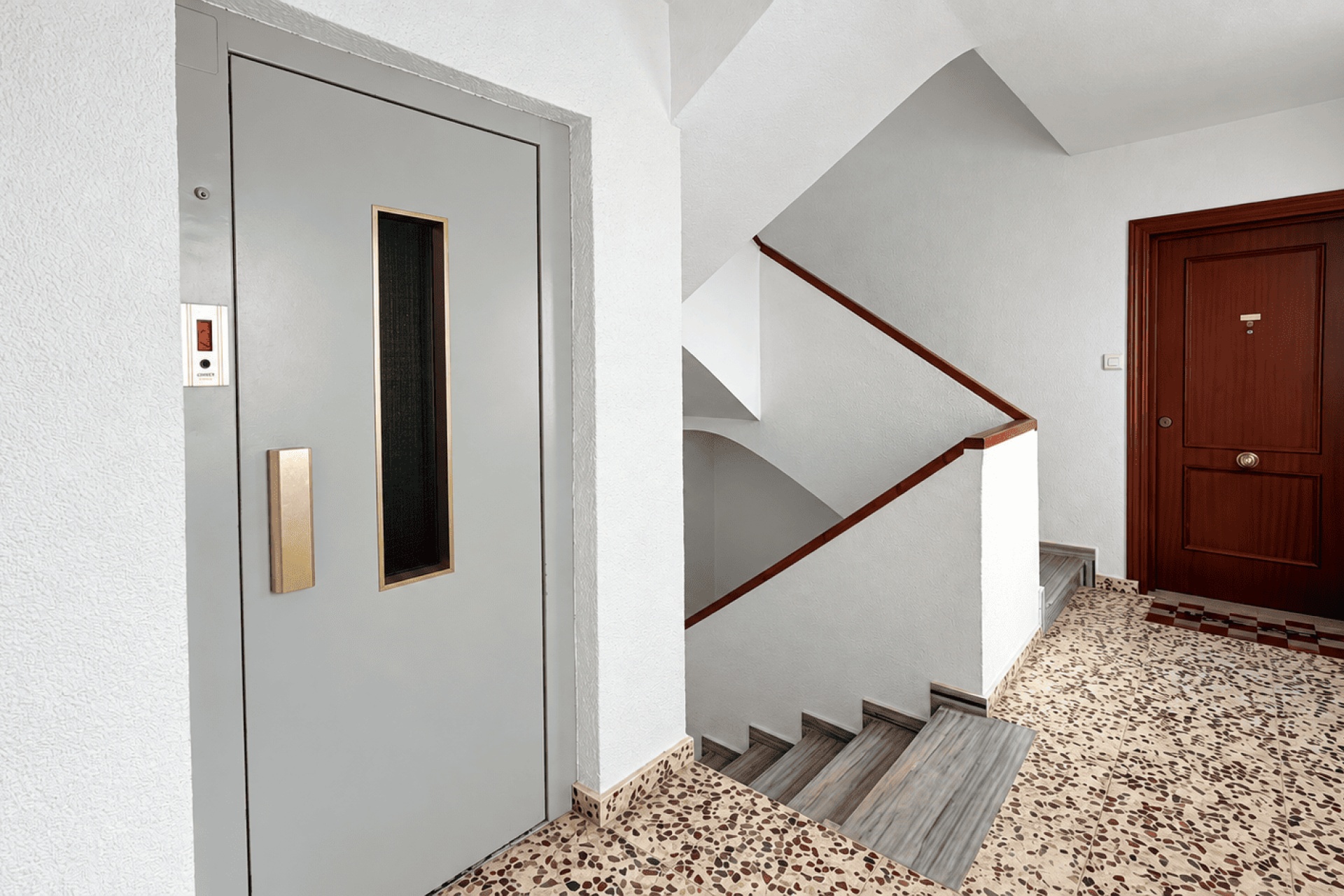 Resale - Apartment / Duplex - La Mata