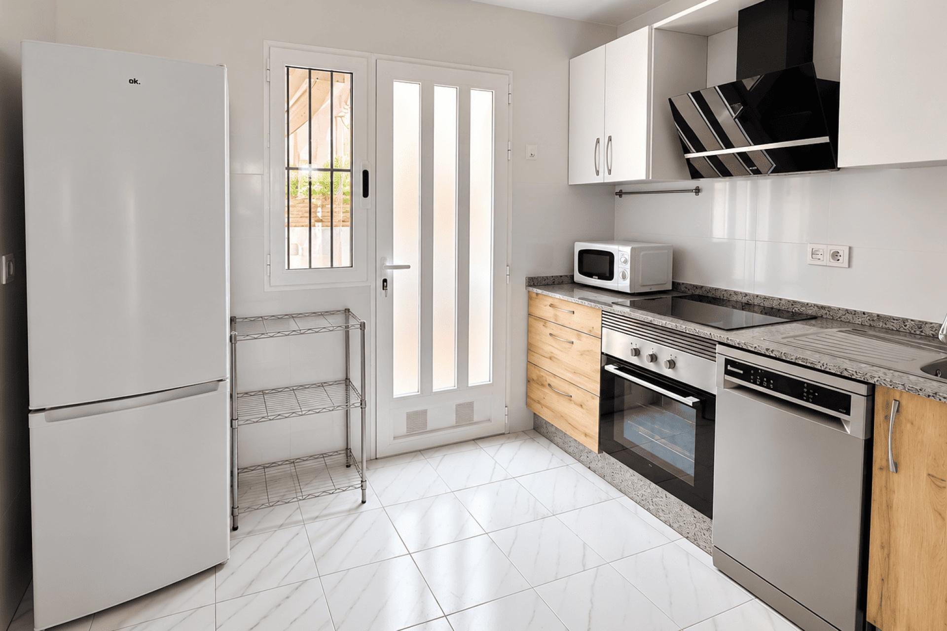 Resale - Apartment / Duplex - Los Alcazares - Los Alcázares