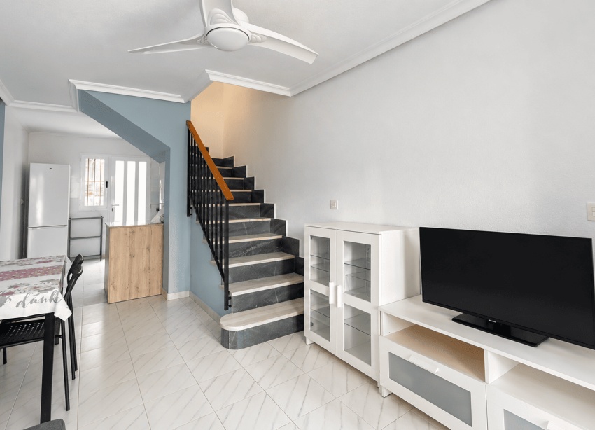 Resale - Apartment / Duplex - Los Alcazares - Los Alcázares