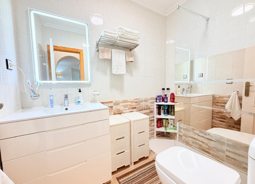Resale - Apartment / Duplex - Los Montesinos - La Herrada