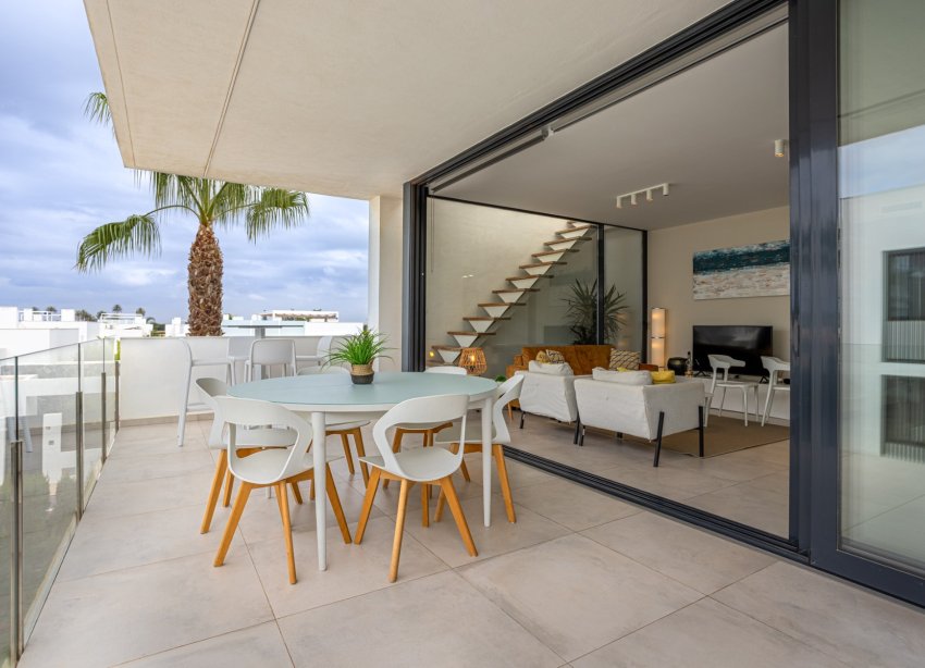 Resale - Apartment / Duplex - Mar de Cristal - Mar De Cristal