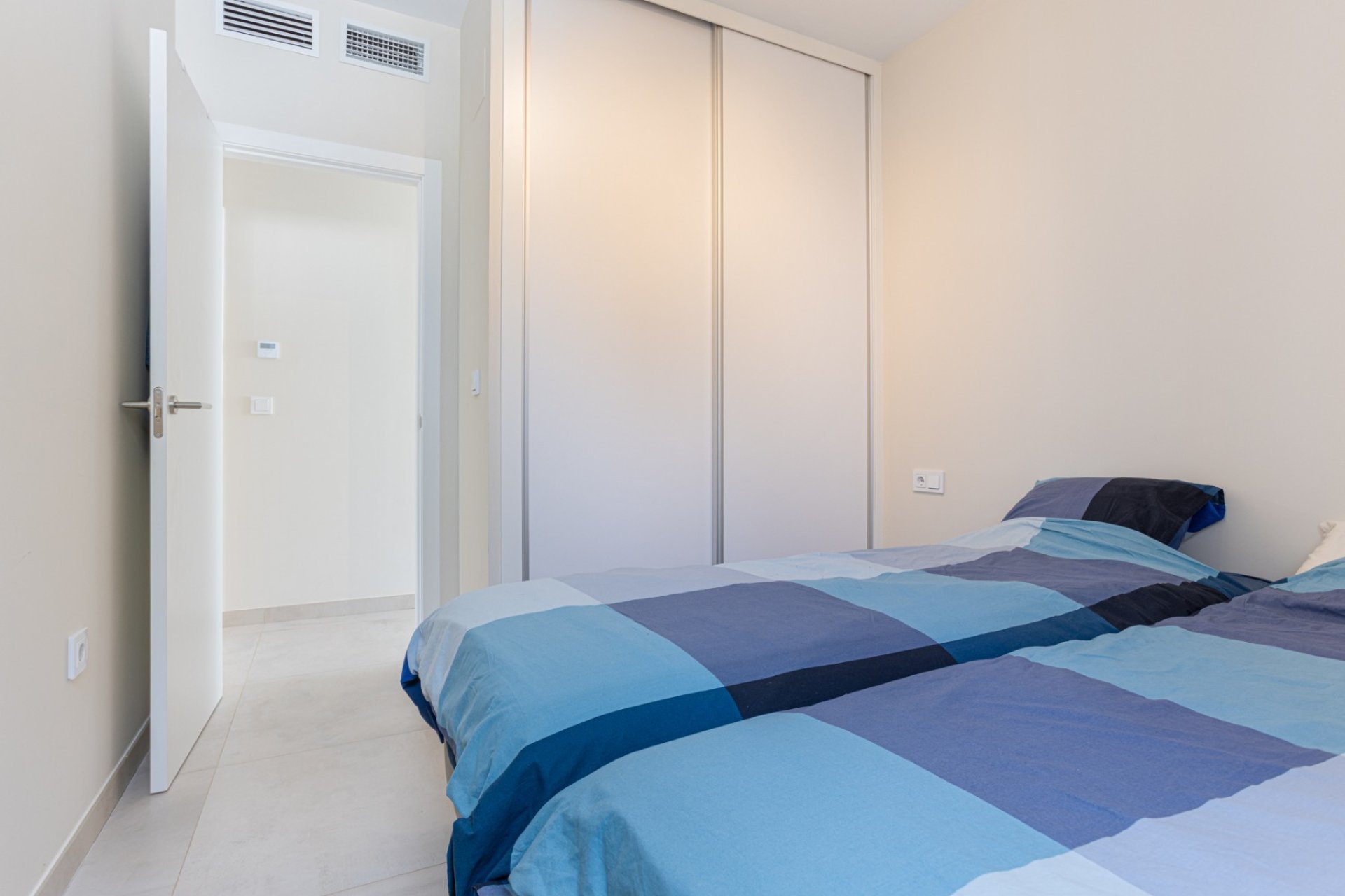 Resale - Apartment / Duplex - Mar de Cristal - Mar De Cristal
