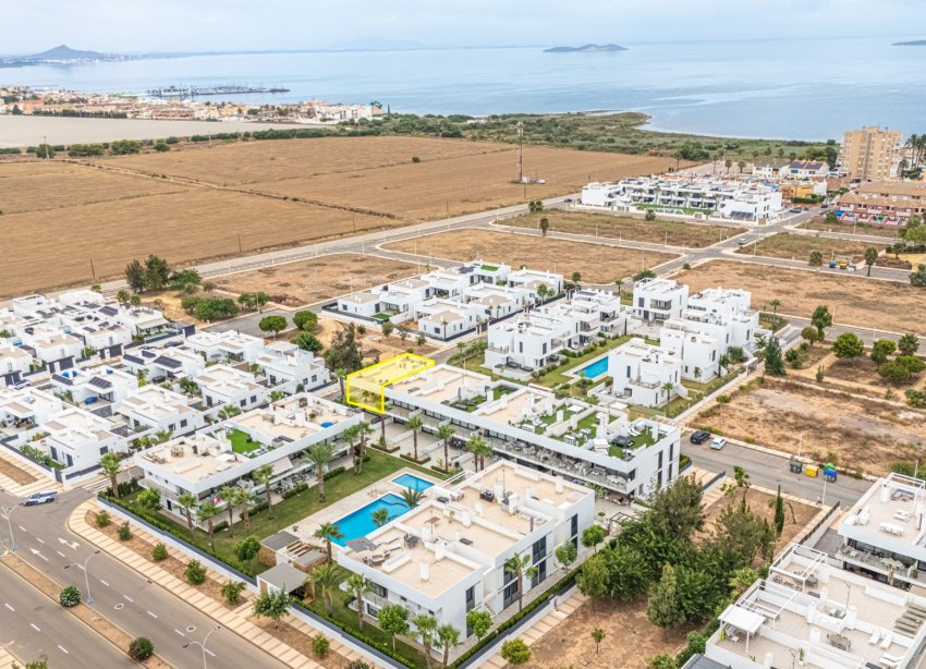 Resale - Apartment / Duplex - Mar de Cristal - Mar De Cristal