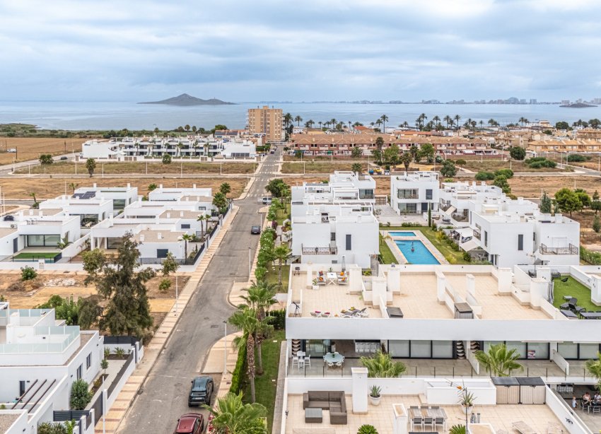 Resale - Apartment / Duplex - Mar de Cristal - Mar De Cristal