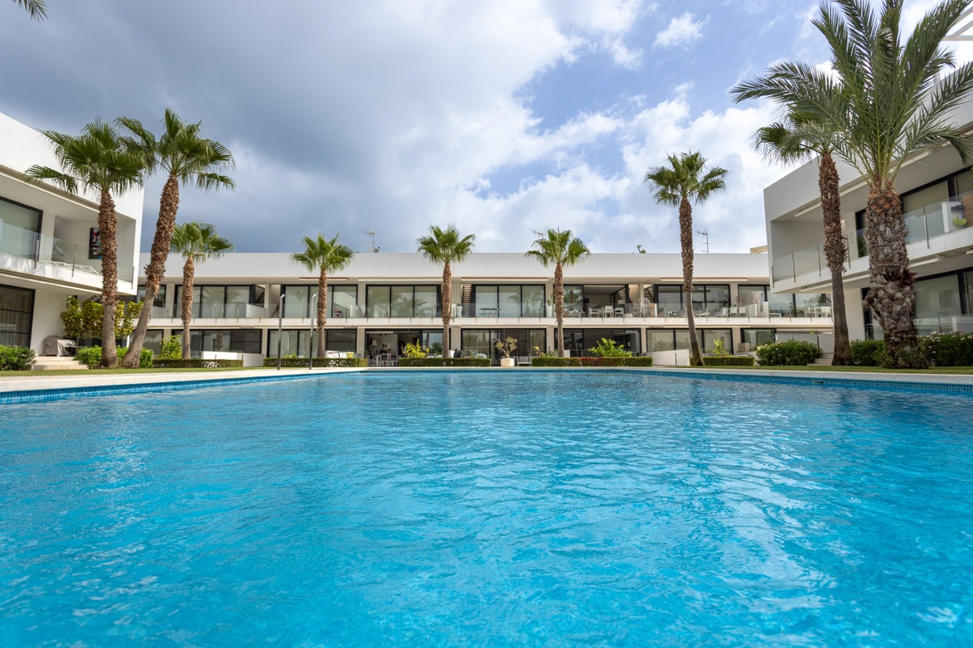 Resale - Apartment / Duplex - Mar de Cristal - Mar De Cristal