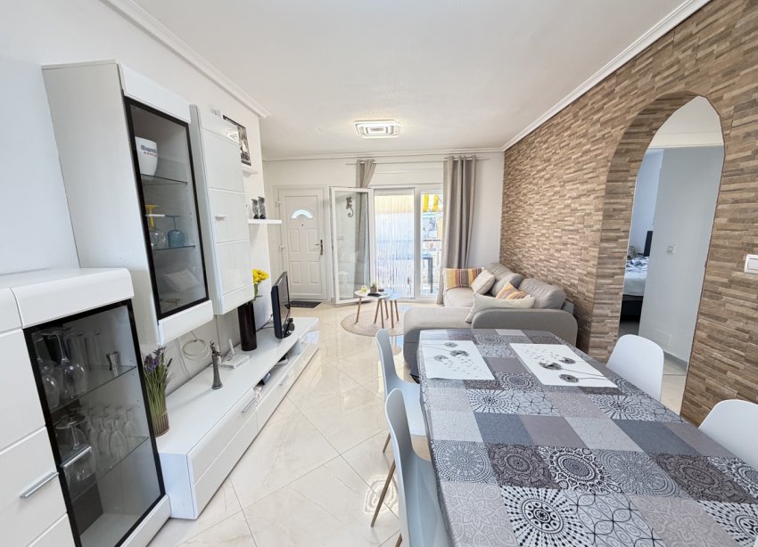 Resale - Apartment / Duplex - Orihuela Costa - Cabo Roig