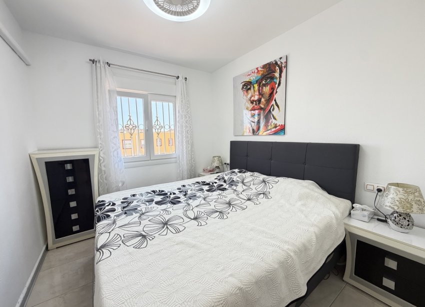 Resale - Apartment / Duplex - Orihuela Costa - Cabo Roig