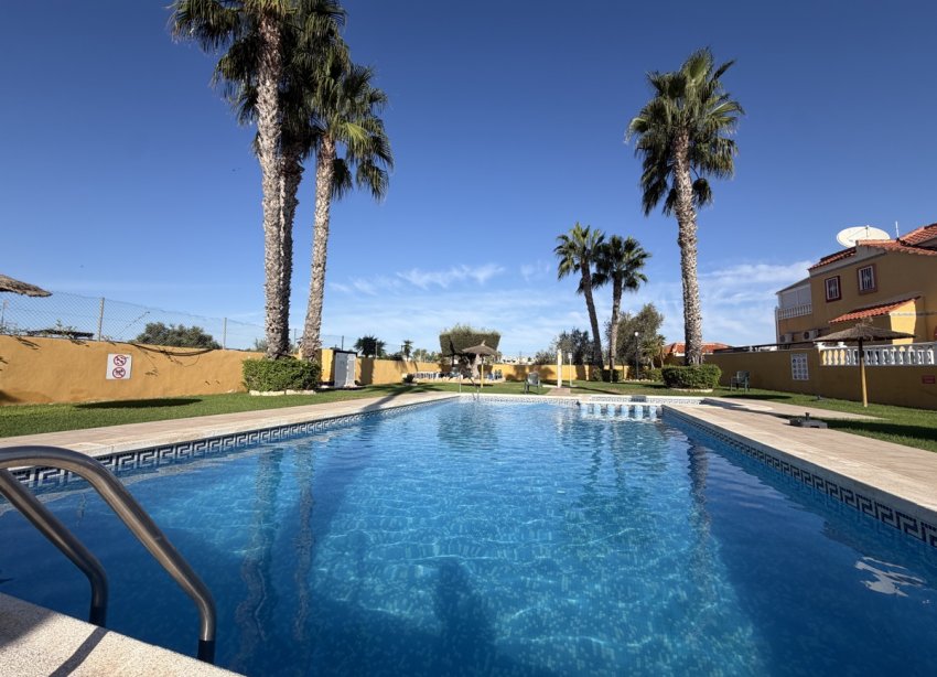 Resale - Apartment / Duplex - Orihuela Costa - Cabo Roig