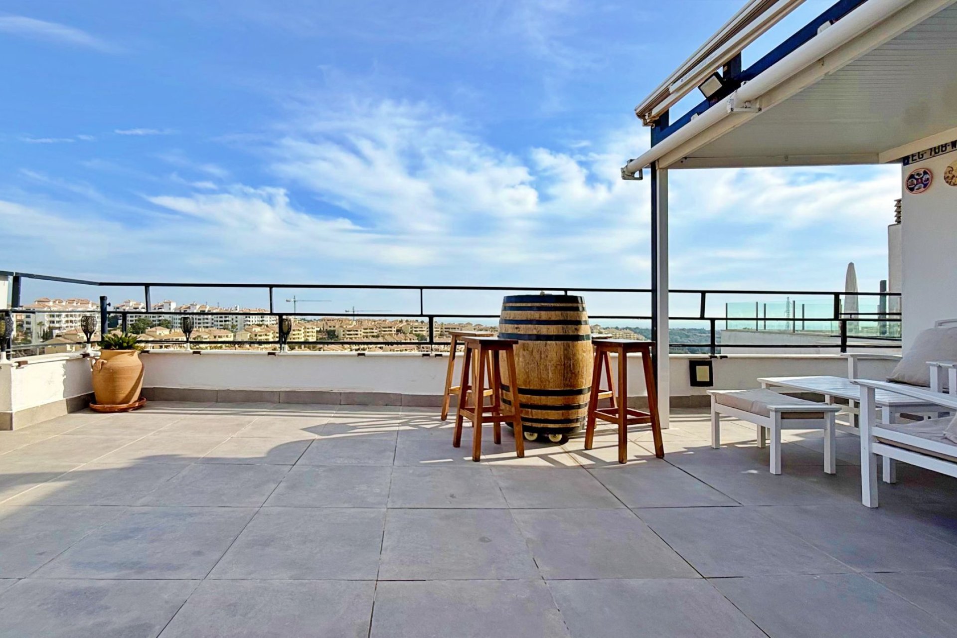 Resale - Apartment / Duplex - Orihuela Costa - Campoamor