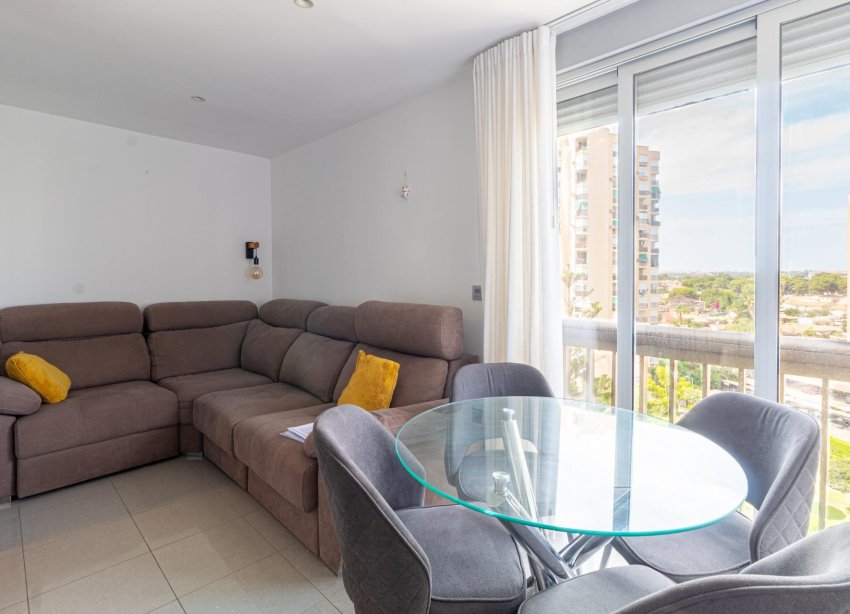 Resale - Apartment / Duplex - Orihuela Costa - Campoamor