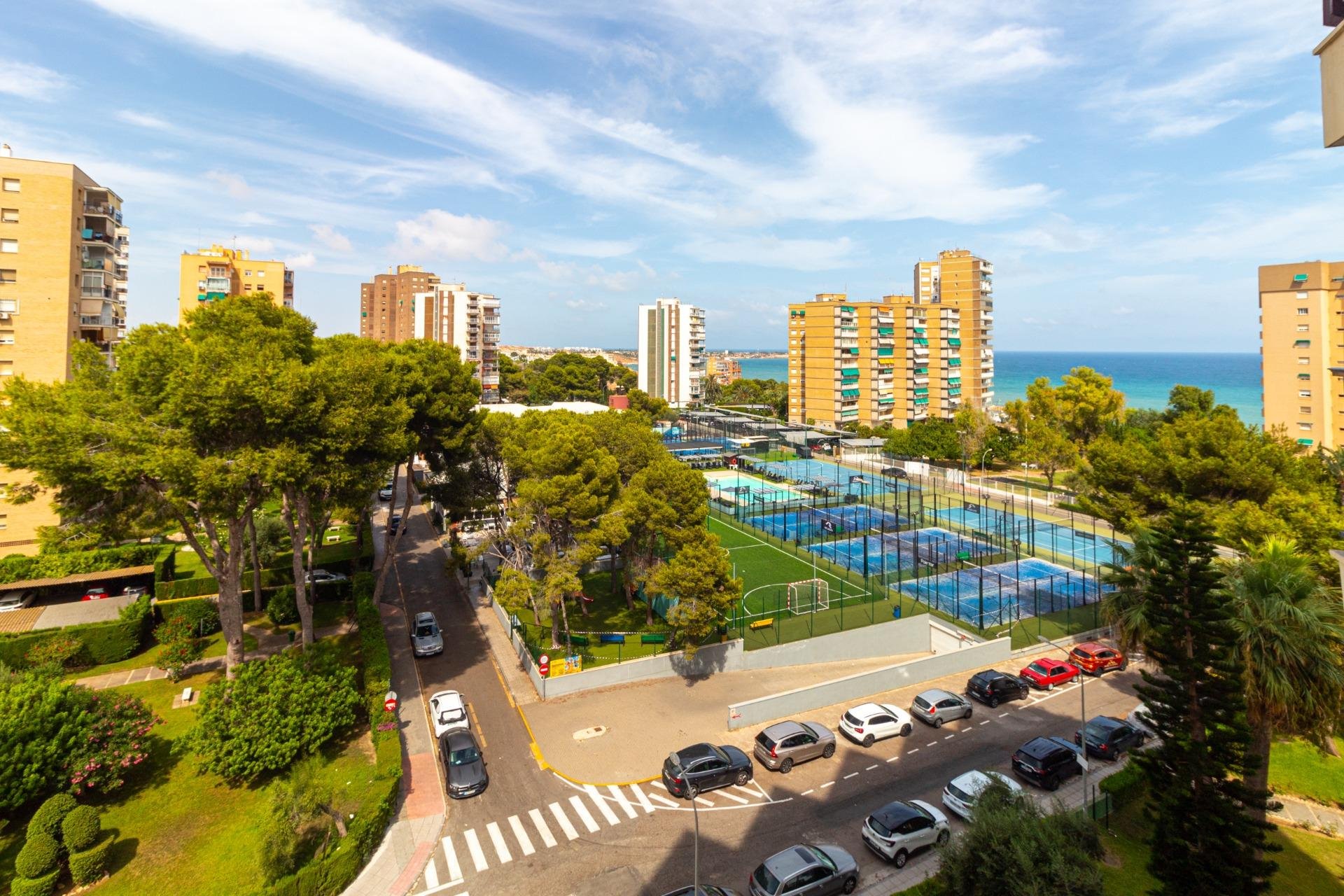 Resale - Apartment / Duplex - Orihuela Costa - Campoamor