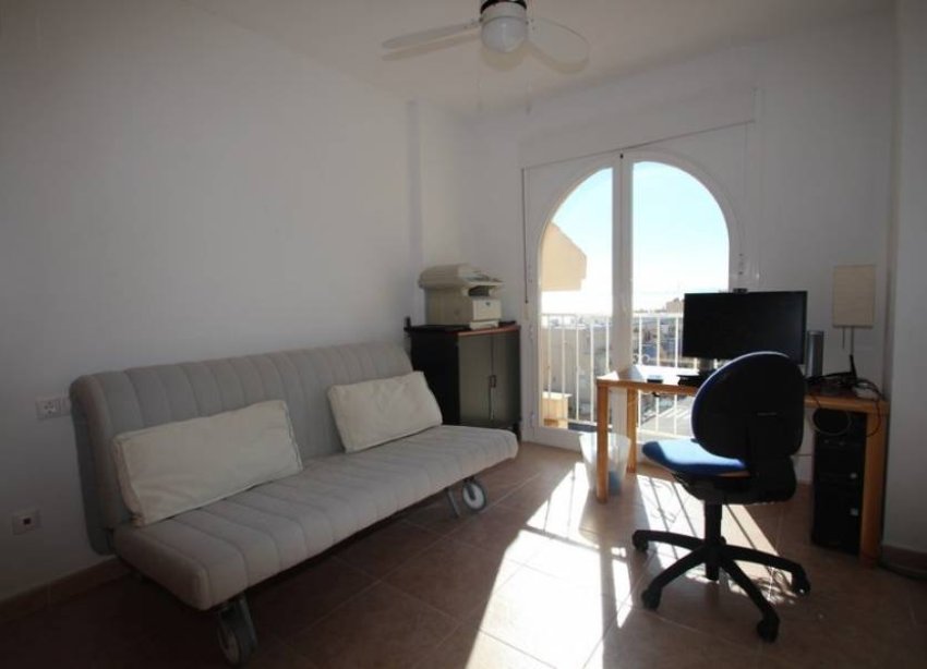Resale - Apartment / Duplex - Orihuela Costa - Campoamor