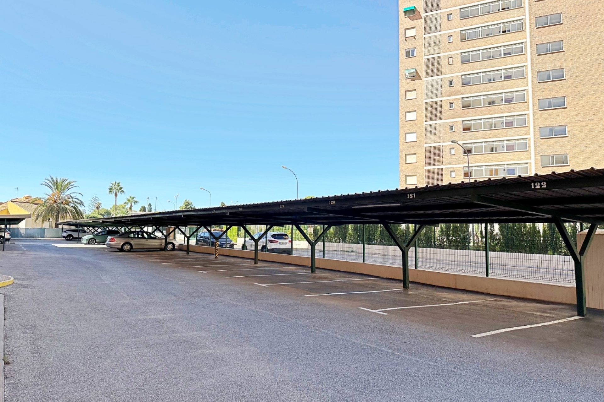 Resale - Apartment / Duplex - Orihuela Costa - Campoamor