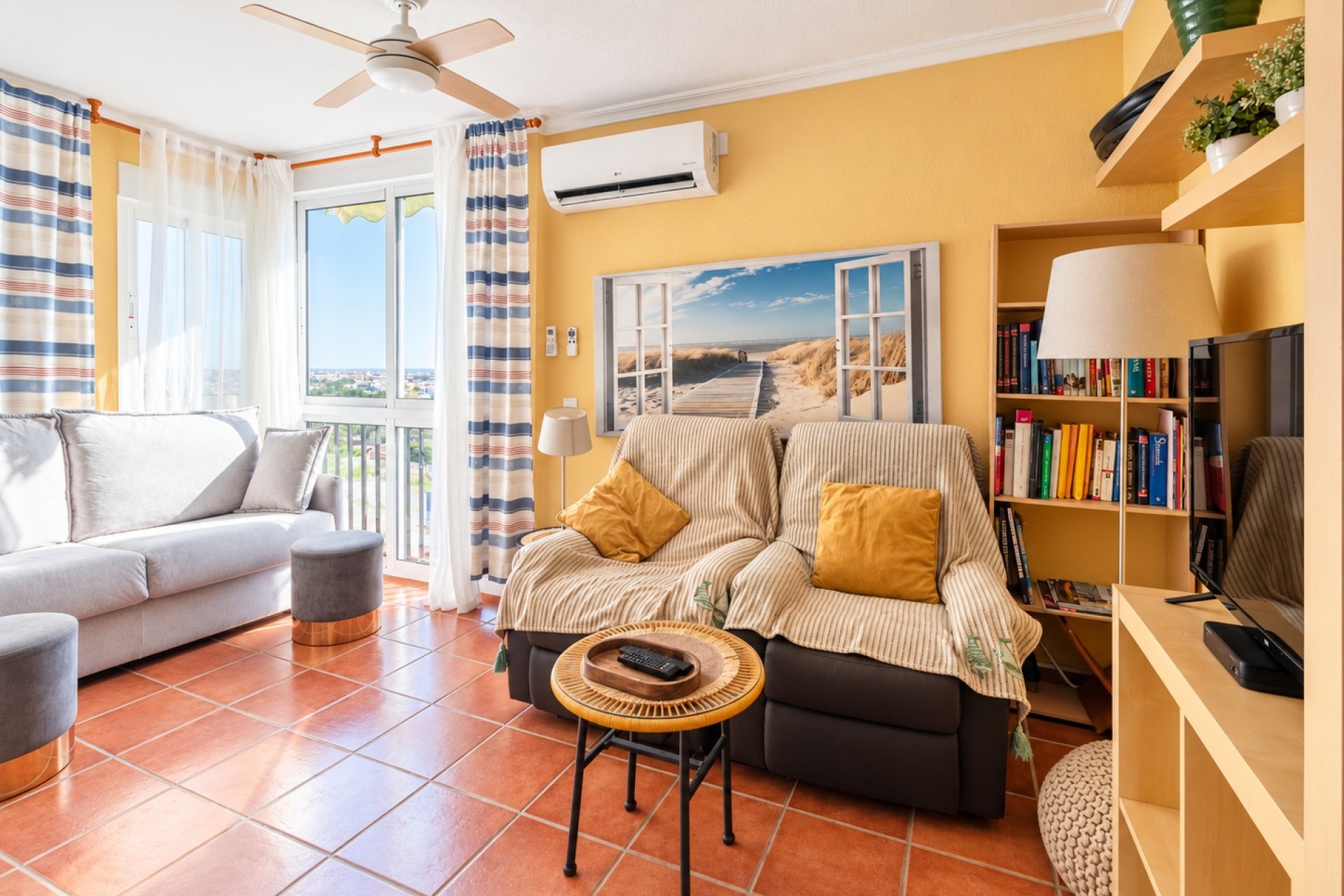Resale - Apartment / Duplex - Orihuela Costa - Campoamor