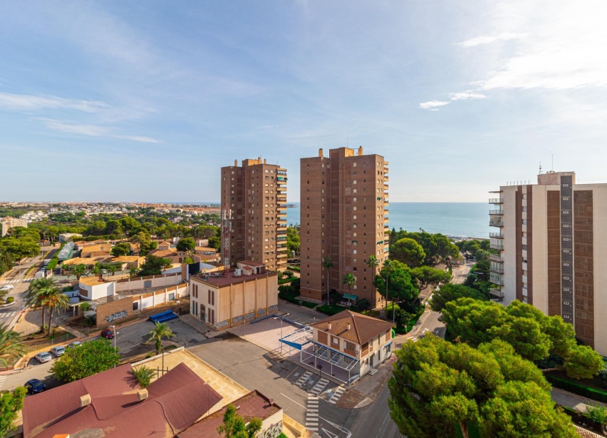 Resale - Apartment / Duplex - Orihuela Costa - Campoamor