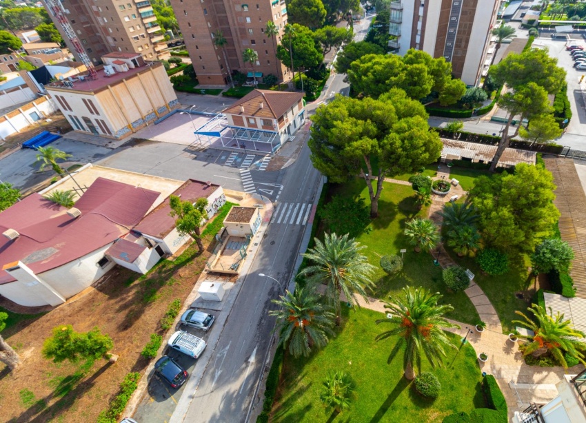 Resale - Apartment / Duplex - Orihuela Costa - Campoamor
