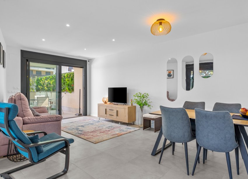 Resale - Apartment / Duplex - Orihuela Costa - Dehesa de campoamor