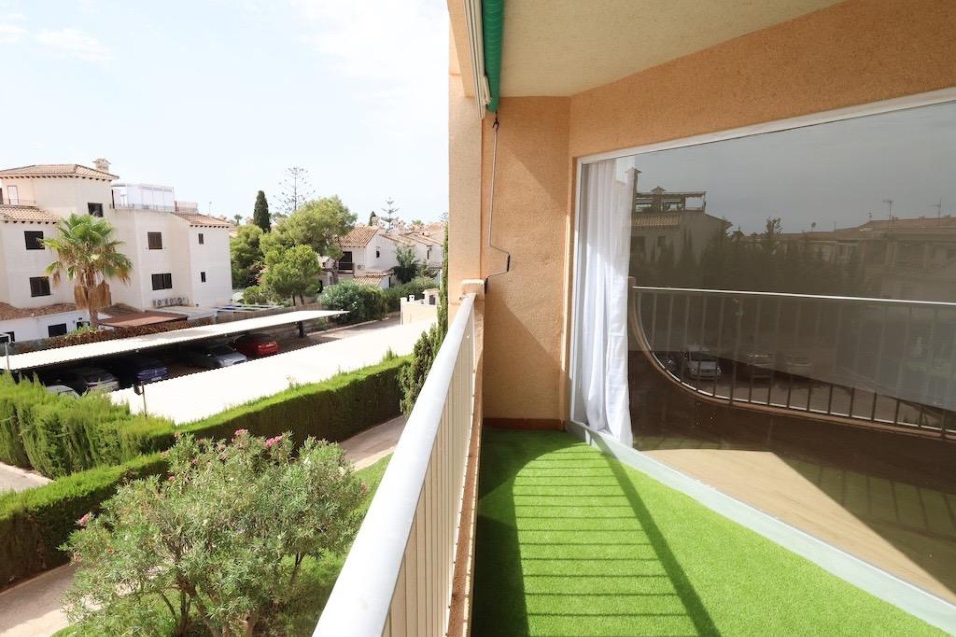 Resale - Apartment / Duplex - Orihuela Costa - La Zenia