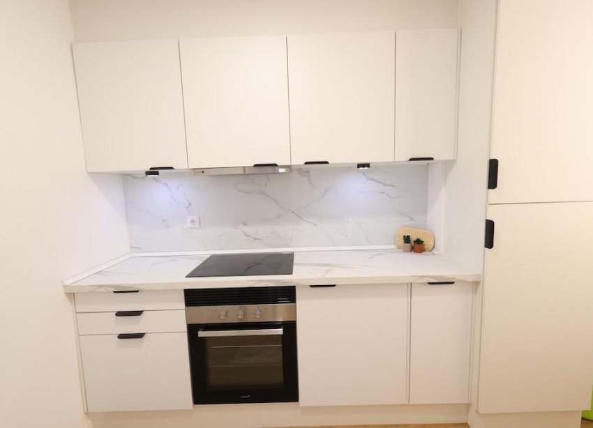 Resale - Apartment / Duplex - Orihuela Costa - La Zenia