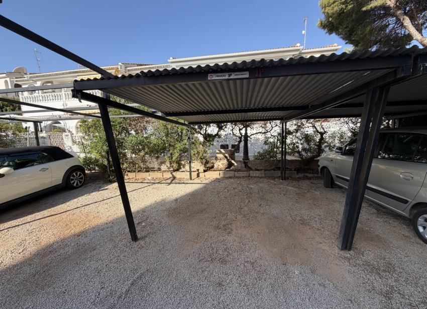 Resale - Apartment / Duplex - Orihuela Costa - La Zenia