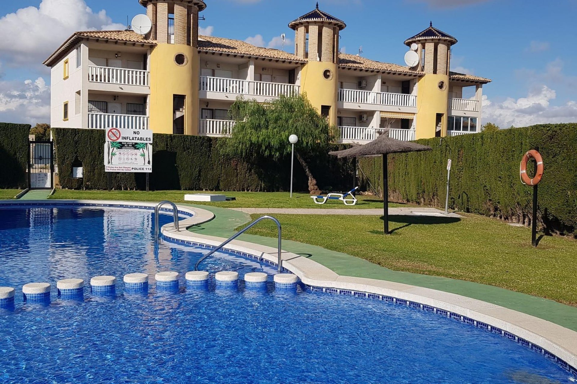 Resale - Apartment / Duplex - Orihuela Costa - La Zenia