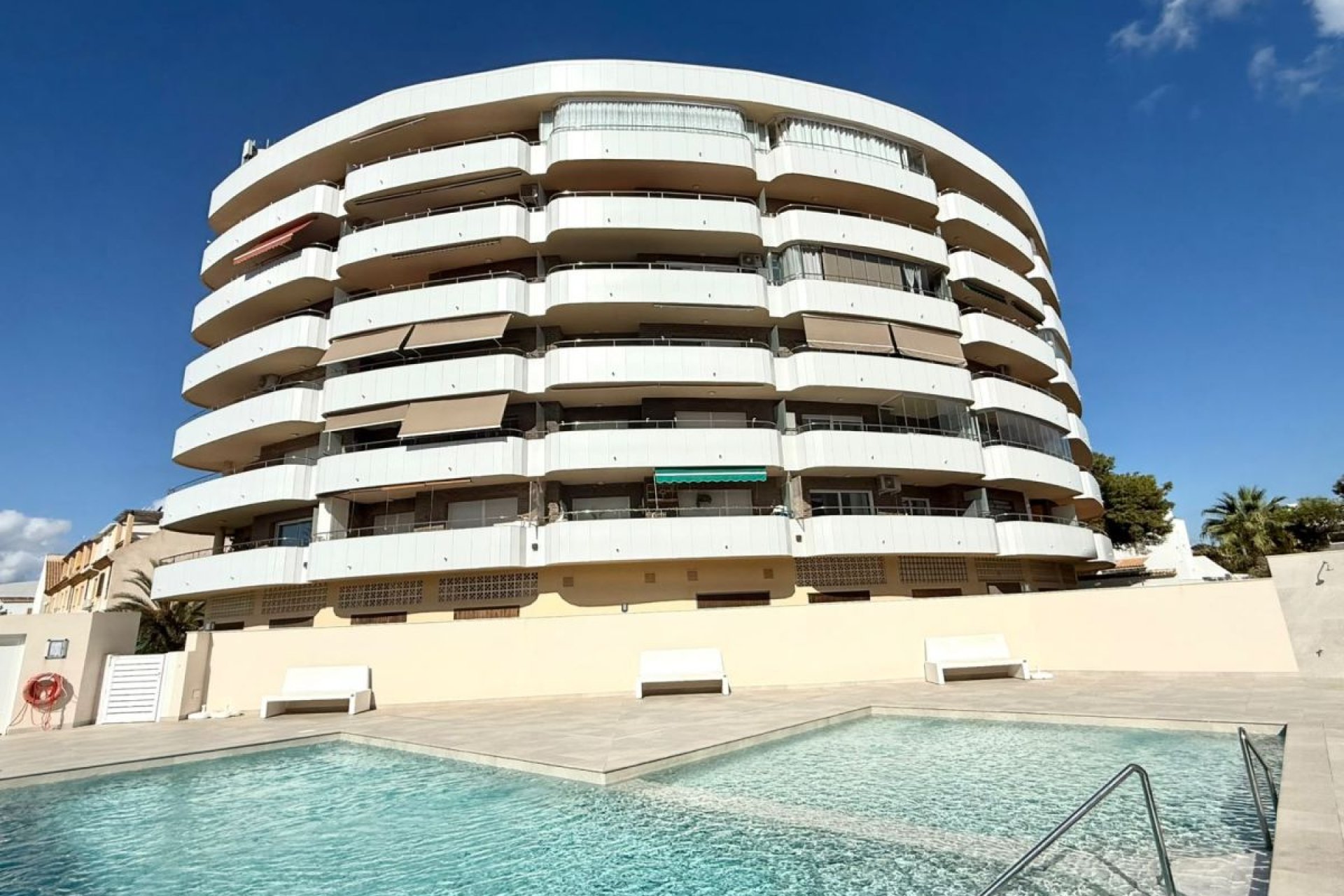 Resale - Apartment / Duplex - Orihuela Costa - La Zenia