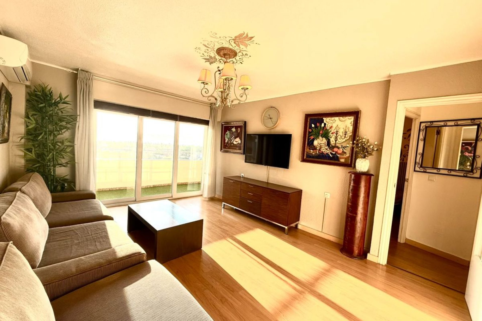Resale - Apartment / Duplex - Orihuela Costa - La Zenia