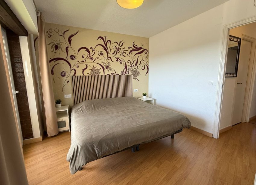 Resale - Apartment / Duplex - Orihuela Costa - La Zenia