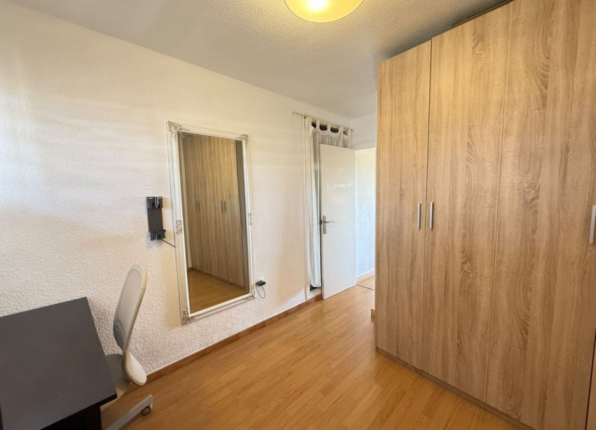 Resale - Apartment / Duplex - Orihuela Costa - La Zenia